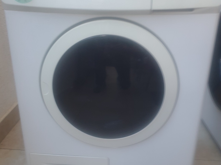 Sušilica rublja Gorenje (prijevoz)