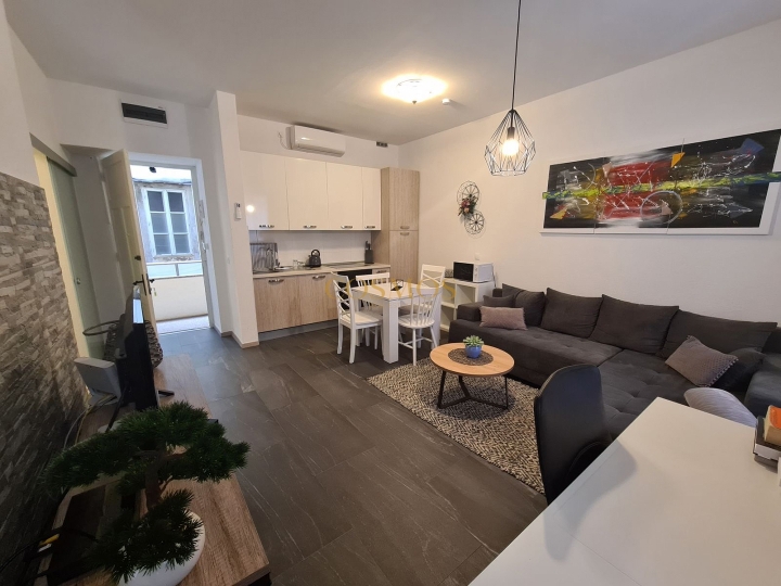Rijeka, strogi centar - stan 40 m2 na top lokaciji