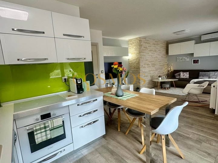 Gornji Zamet, stan 65 m2 s dva parkirna mjesta