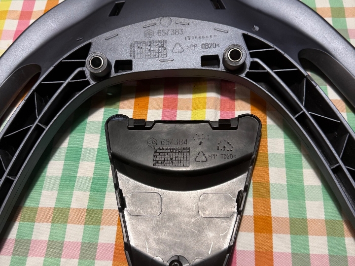 Stražnji rukohvat/nosač za Piaggio MP3!