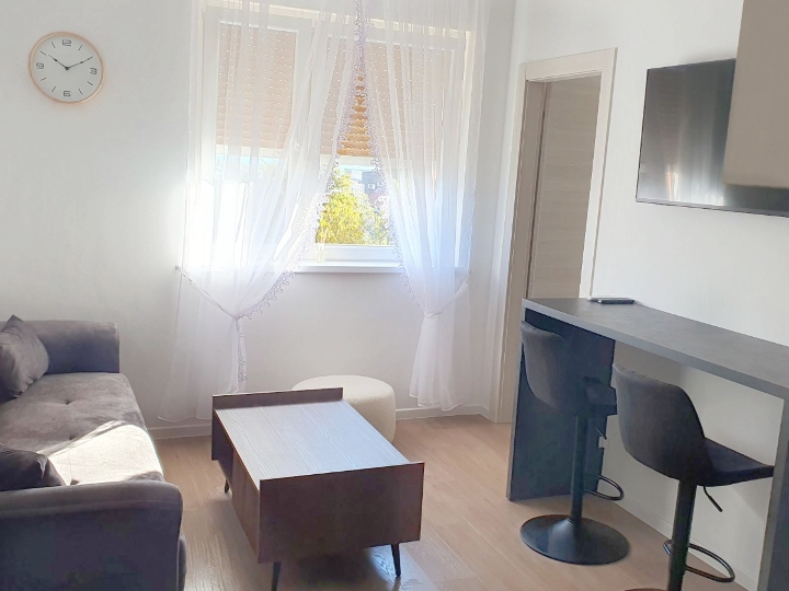 Belveder, 30 m2, 1S+DB - uključene režije