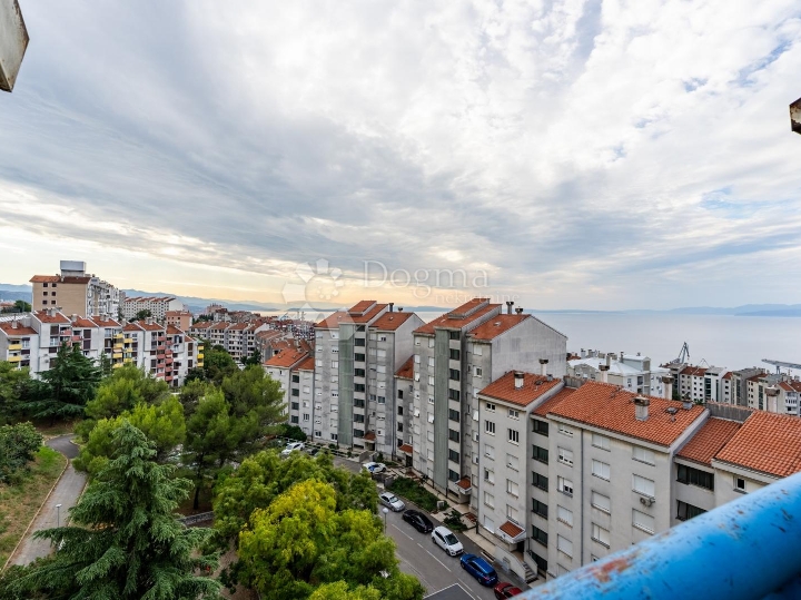 Rijeka, Krnjevo, prostran stan 2S+DB, 71.70m2