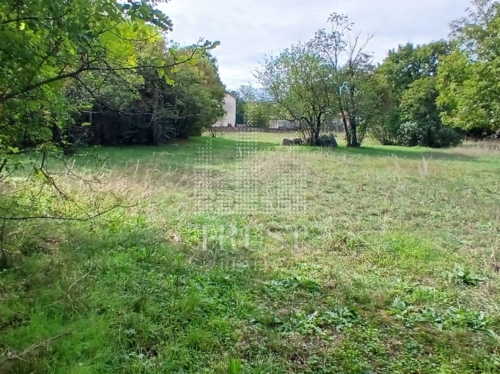 Zemljište - Dražice