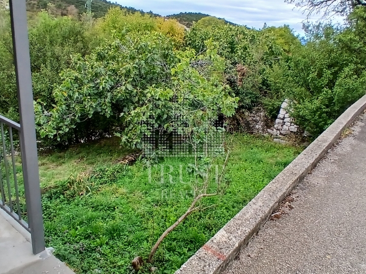 Križišće, Kraljevica, kuća s bazenom