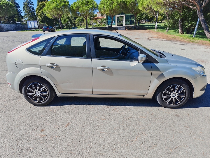 Ford Focus 1.4, 59kW