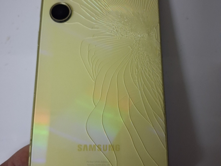 Samsung A35