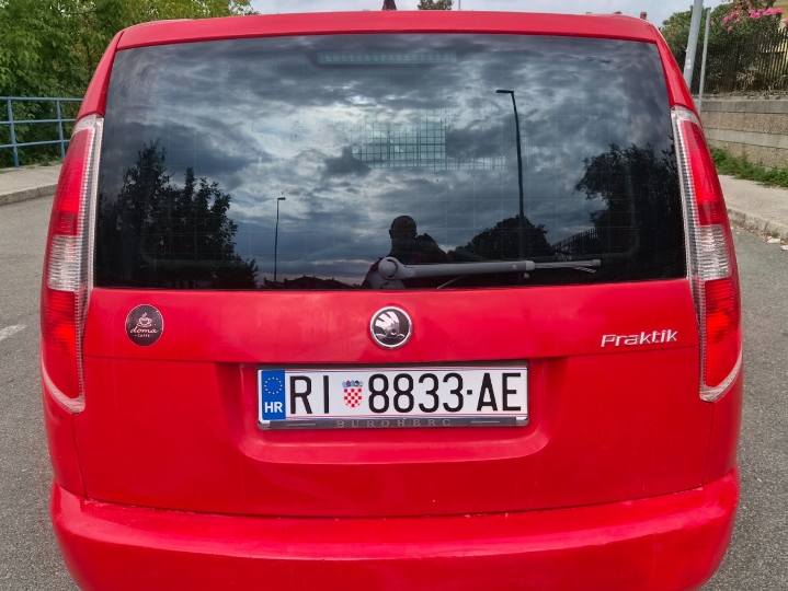 Škoda praktik 1.6 TDI, 2012. g., reg. 07./27. Moguća zamjena