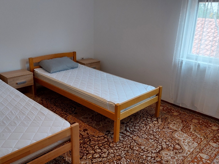 Iznajmljujem stan na Donjem Zametu, 3S+DB, lođa balkon, 81m2