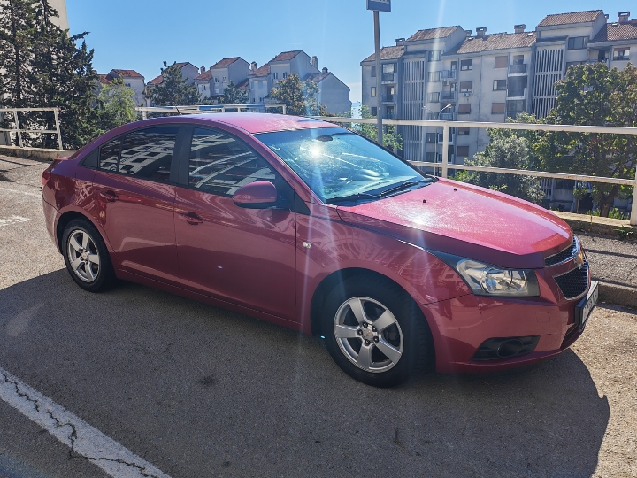 Chevrolet Cruze 1.6 Plin
