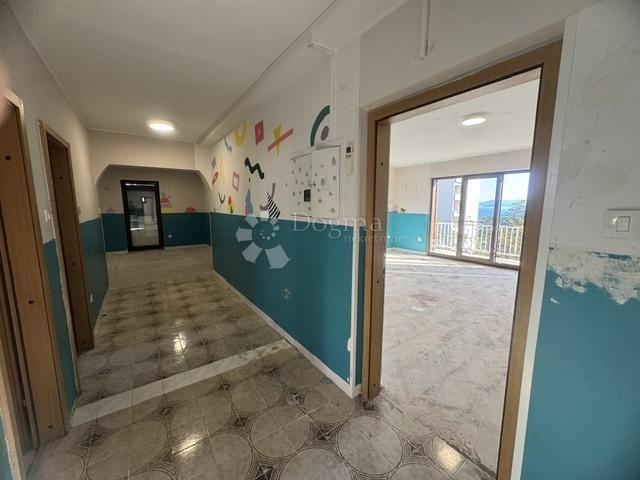 Krnjevo - etaža s terasom i vrtom