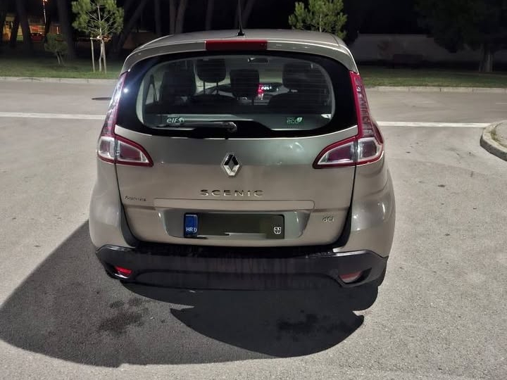 Renault Megane Scenic 1.5 dci