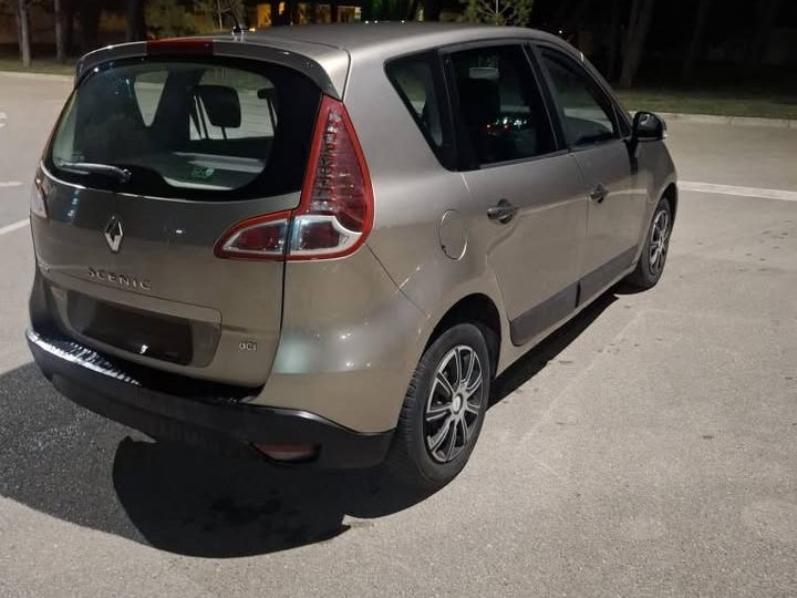Renault Megane Scenic 1.5 dci