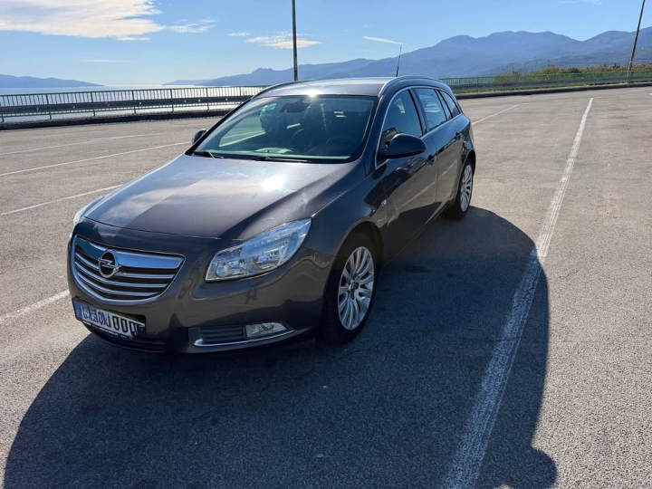 Opel Insignia karavan 2.0 CDTI