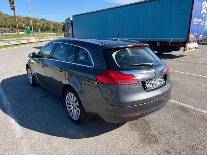 Opel Insignia karavan 2.0 CDTI