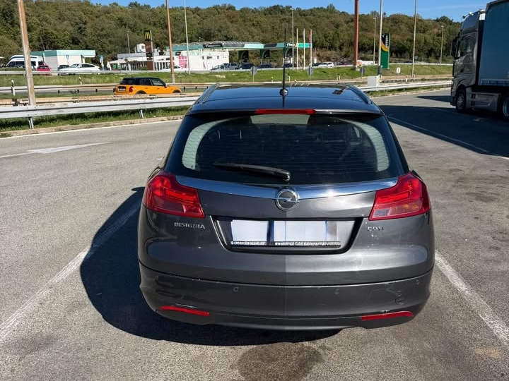 Opel Insignia karavan 2.0 CDTI