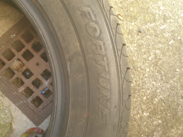 Ljetne gume 185/65/15