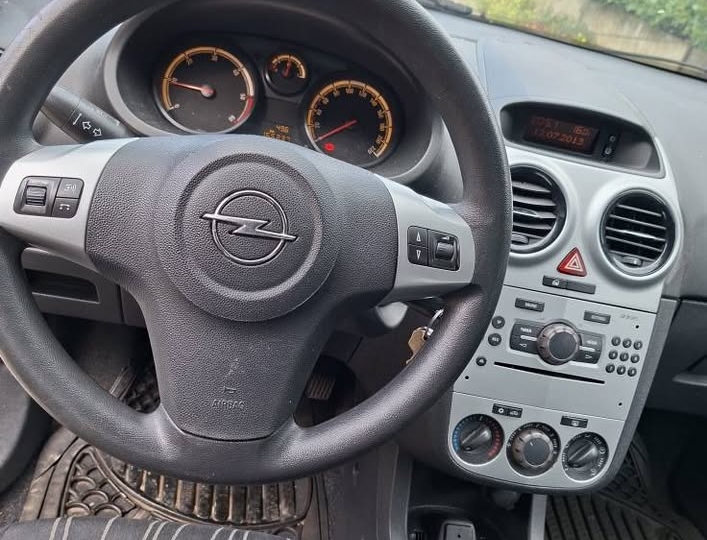 Opel Corsa 1.3 cdti