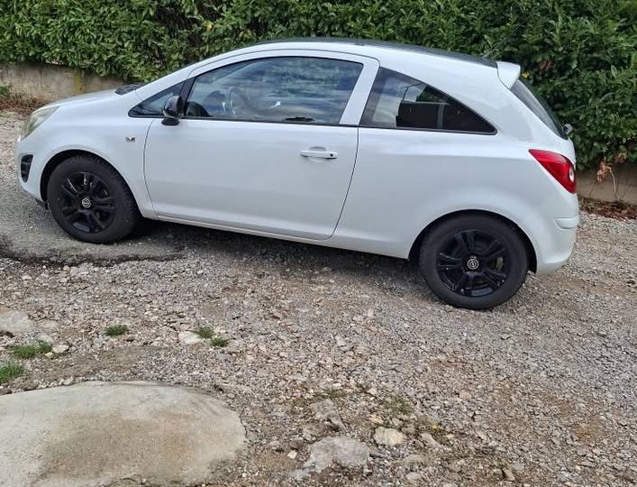Opel Corsa 1.3 cdti