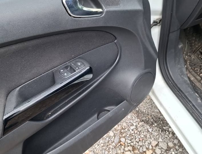 Opel Corsa 1.3 cdti