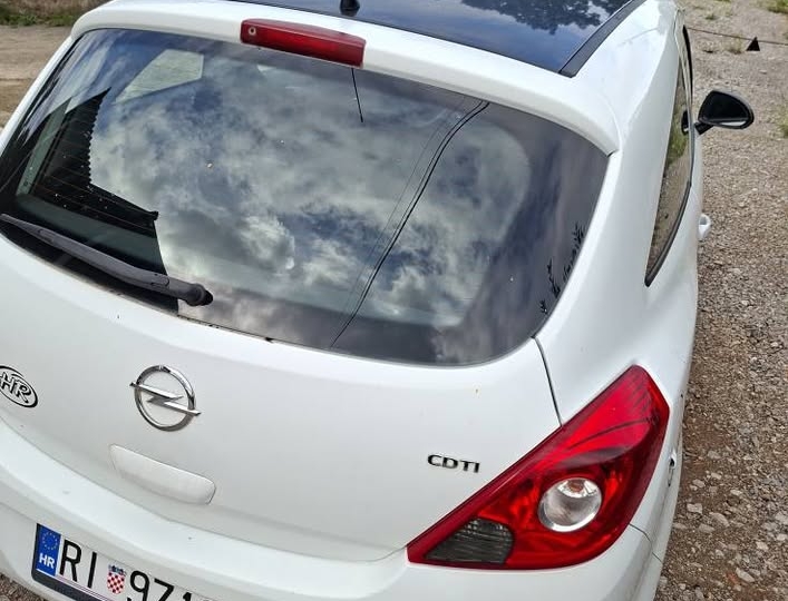 Opel Corsa 1.3 cdti