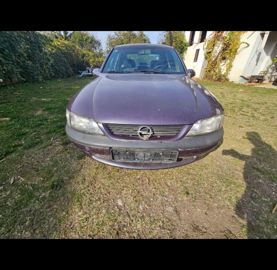 Opel Vectra B 1.6 16V, odličan motor i mehanika