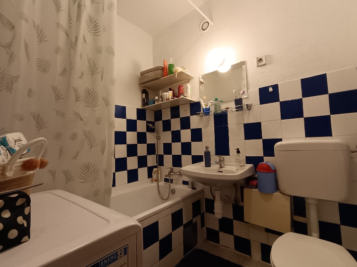 Iznajmljujem stan na Turniću