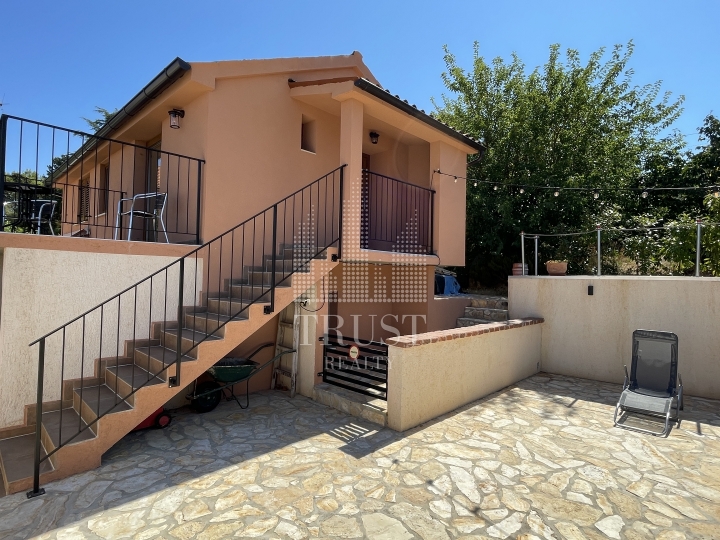 Vinkuran – mediteransko imanje s dvije kuće