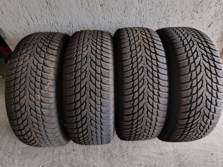 Gume Nokian zimske 205/55/16