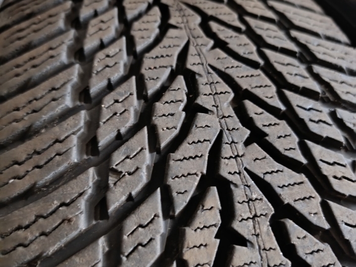 Gume Nokian zimske 205/55/16