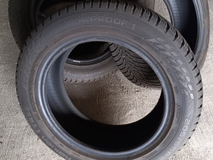 Gume Nokian zimske 205/55/16