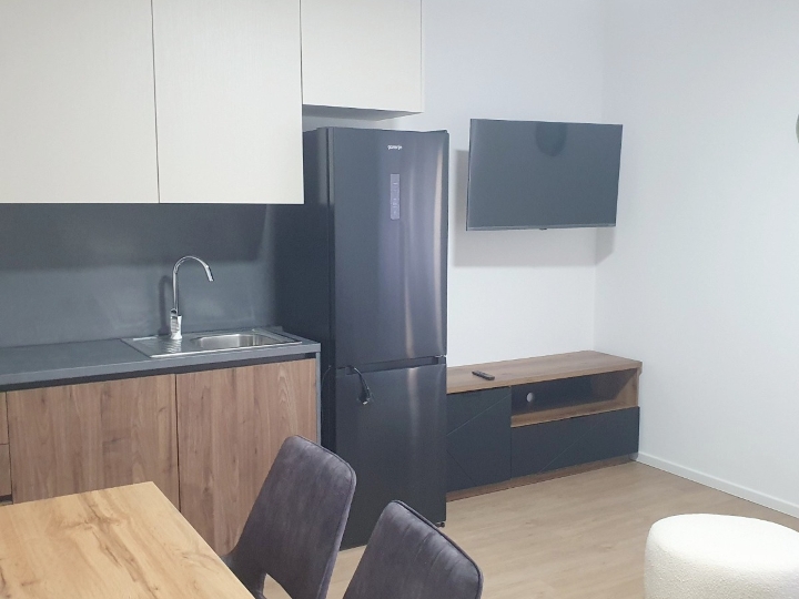 Belveder, 1S+DB, 600€, uključ. režije