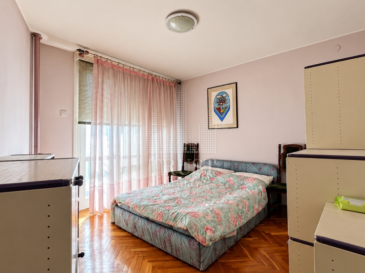 Rijeka, Kozala - četverosoban stan s lođom i dva balkona