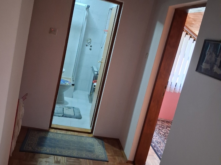 Prodaje se kuća u Belom Manastiru
