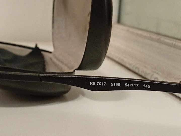 Okvir za naočale Rayban, očuvan, kao novi