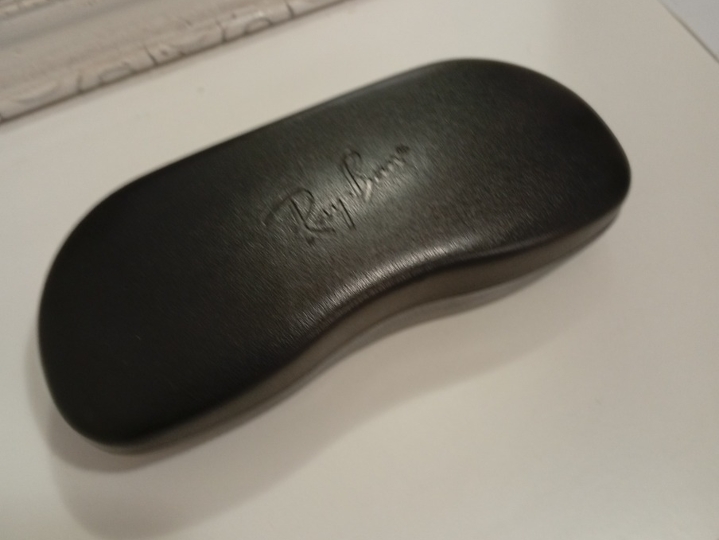 Okvir za naočale Rayban, očuvan, kao novi