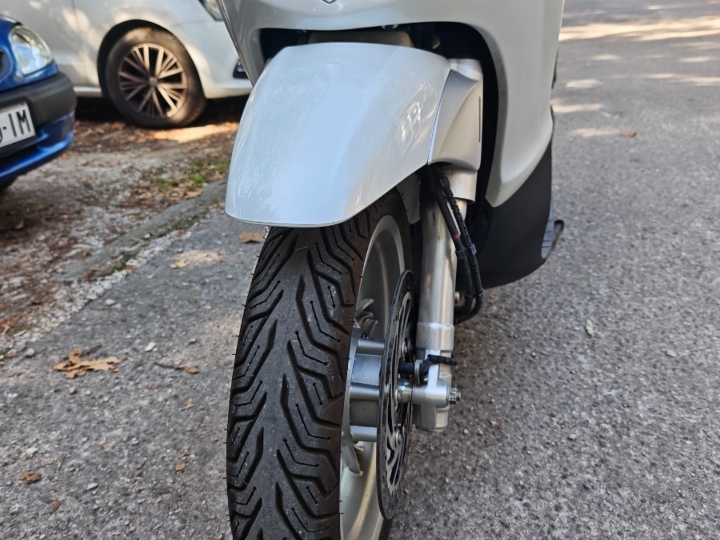 Piaggio Beverly 350 ST (2019. god.)