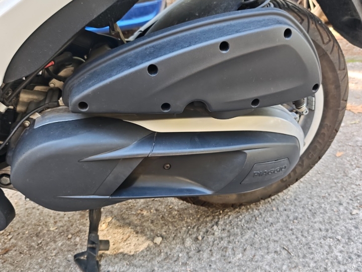 Piaggio Beverly 350 ST (2019. god.)