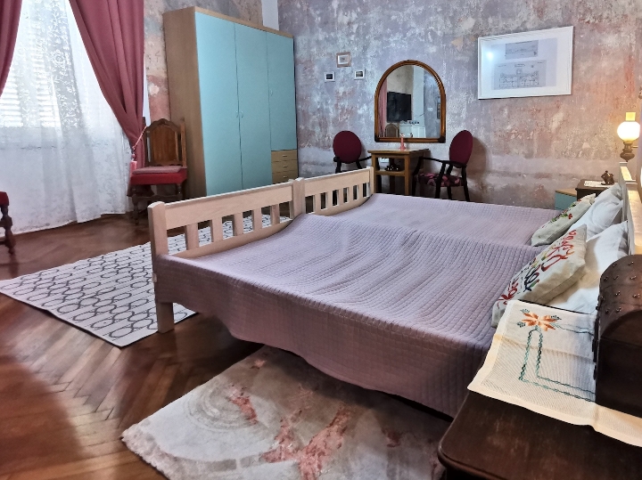 Centar, blizu željezničke stanice
