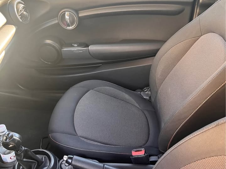 Mini Cooper one 1.5D