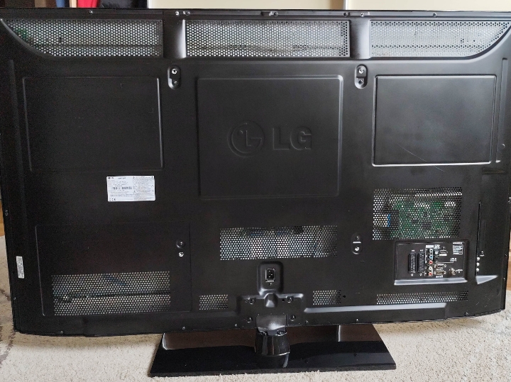 LG TV 127 cm