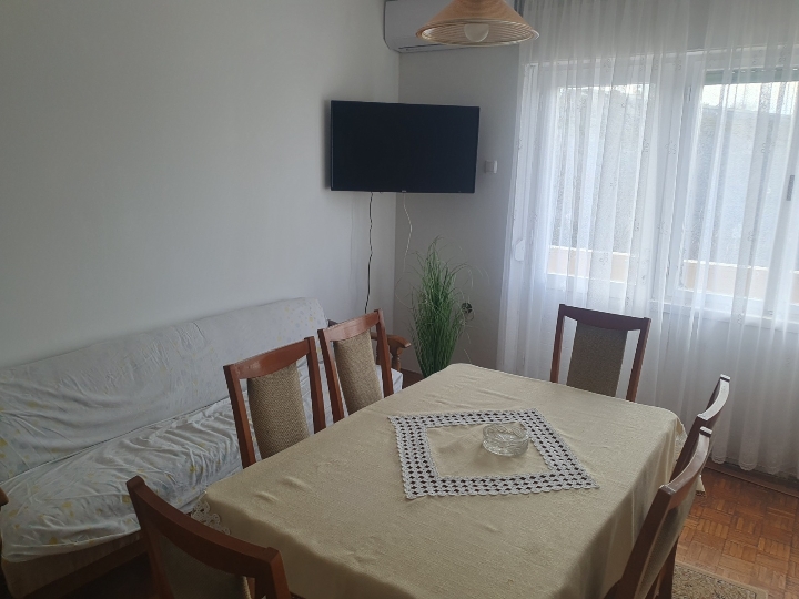 Donja Vežica, 3S+DB