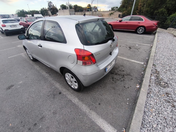 Toyota Yaris 1.0 VVT-i – 2009. godište – benzin