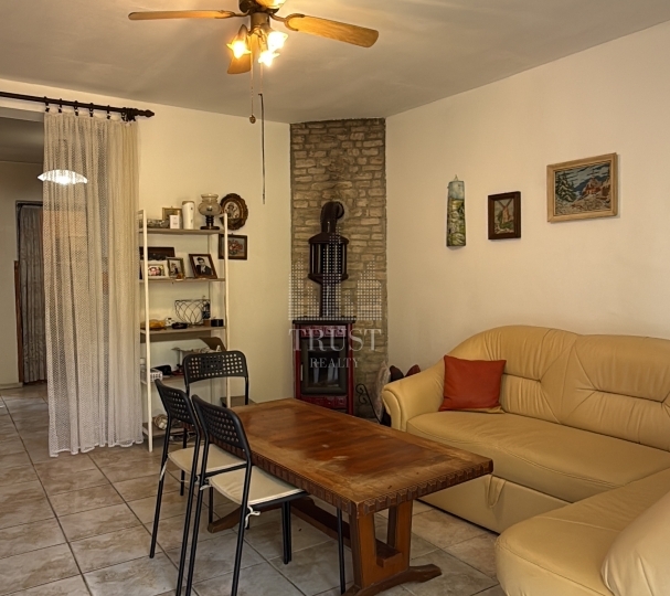 Istra, Kavran, kuća: stan i 2 apartmana za najam