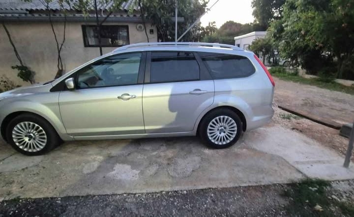 Ford Focus 1.6 TDCi karavan, Titanium