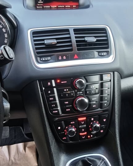 Opel Meriva 1.6 CDTi Cosmo, 2014. god.
