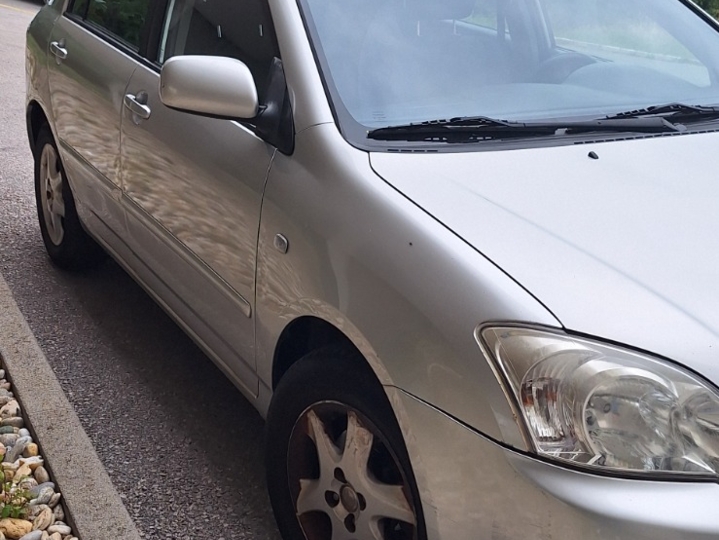 Toyota Corolla 1.4 D-4D, 2006. god., 281.000 km