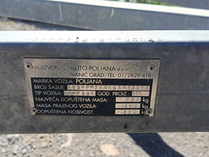 Prikolica za plovilo do 6 m, 2011. god.