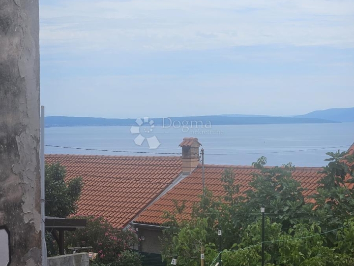 Dvojna kuća za adaptaciju u Kostreni / Urinj!!