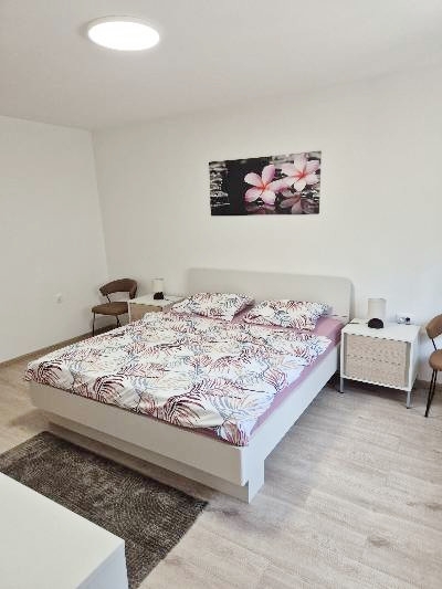 Zamet, 65 m2, 1S+DB, parkirno mjesto