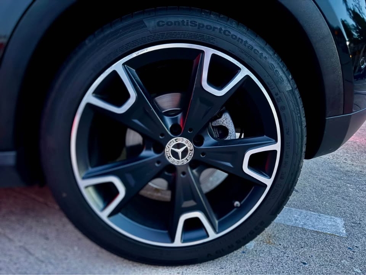 Mercedes-Benz GLA 220d 4Matic
